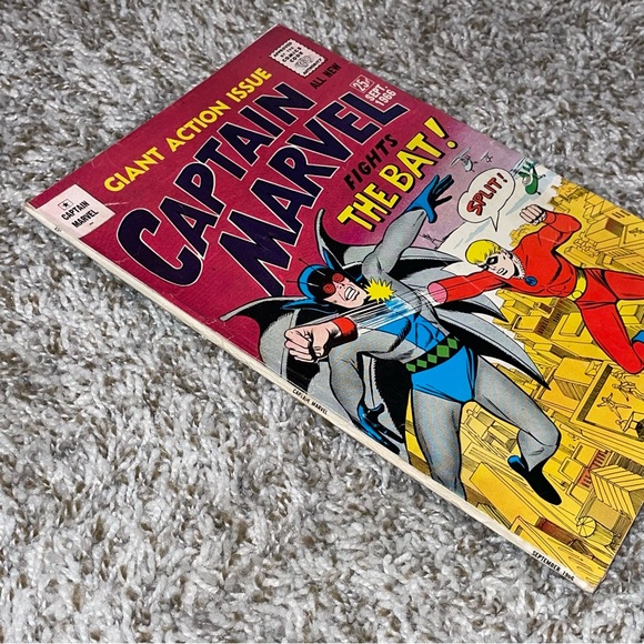 VINTAGE 1966 M.F. ENTERPRISES CAPTAIN MARVEL The Bat App SA Giant Size Comic #3 - Picture 4 of 8